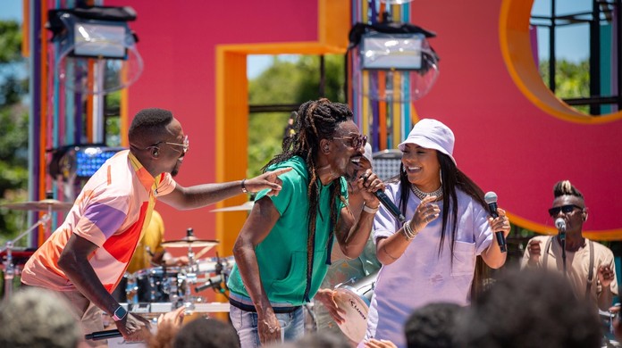 Maiara Maraisa Pixote Bell Marques E Armandinho Esquentam O Sotocatop Verao So Toca Top Gshow Ouvir mumuzinho combinado, escutar a canção de mumuzinho. maiara maraisa pixote bell marques