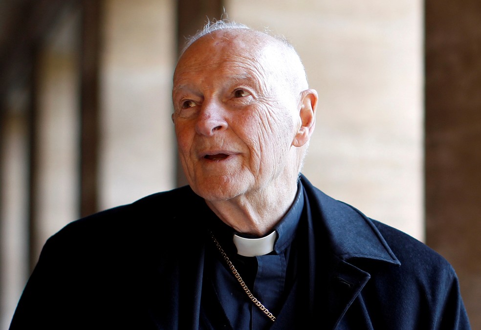 O ex-cardeal Theodore Edgar McCarrick durante uma entrevista em 2013 — Foto: Alessandro Bianchi/Reuters