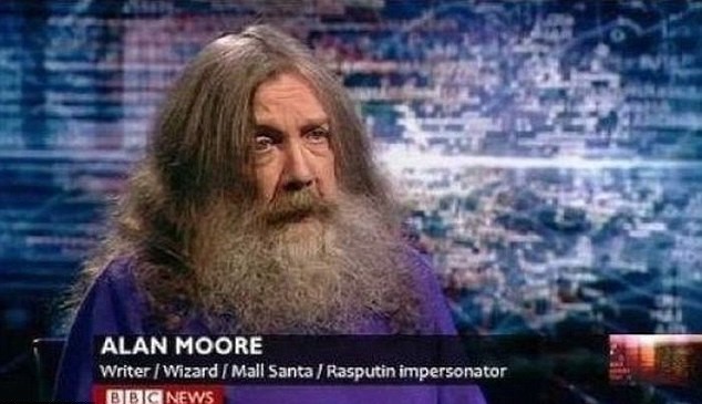 Escritor, mago, Papai Noel de shopping e sósia de Rasputin
