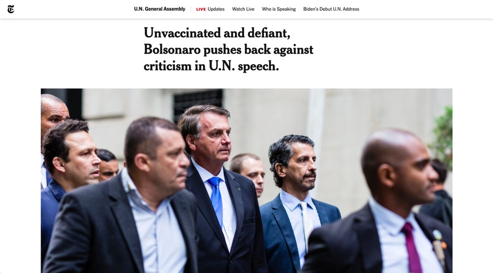 "Sem vacinar-se e desafiador, Bolsonaro rebate críticas em discurso na ONU" — Foto: Reprodução/NYT