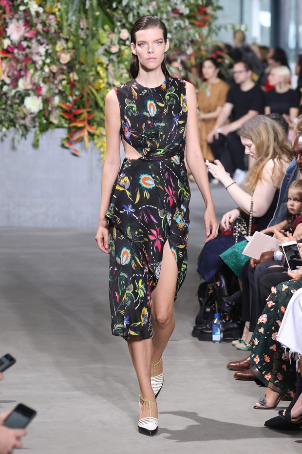 #SuzyNYFW: Manhattan In Flower - Vogue | en