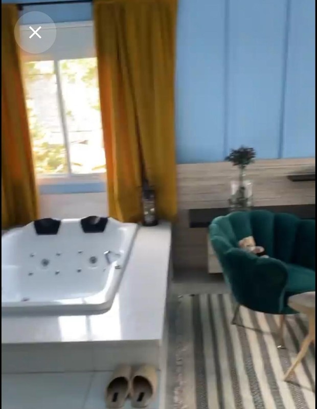 Pabllo Vittar faz tour por casa conceito (Foto: Instagram)