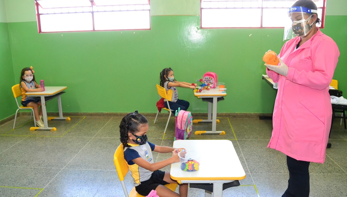 Volta às aulas presenciais: como será o 2º semestre nas escolas de Montes Claros