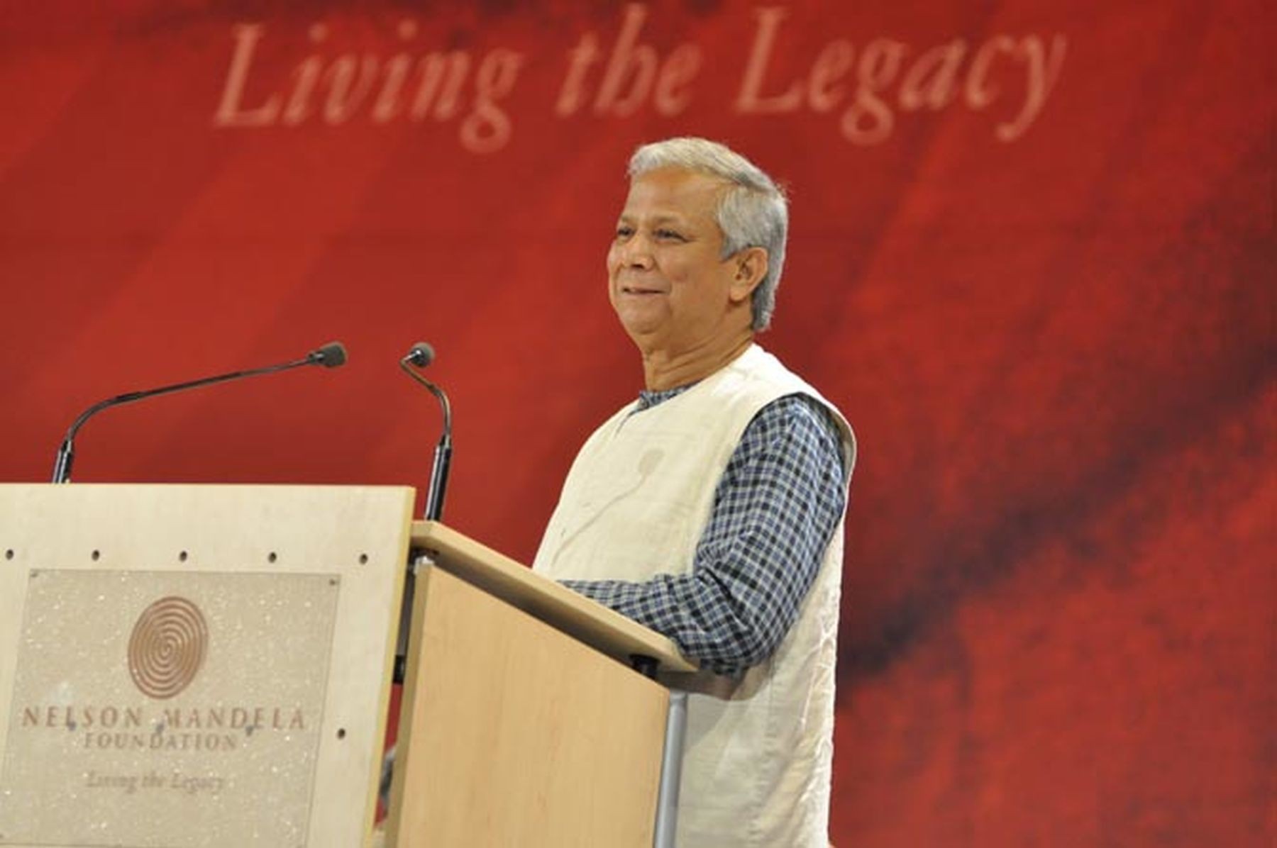  O economista e vencedor do Prêmio Nobel da Paz, Muhammad Yunus (Foto: Muhammad Yunus/Nelson Mandela Foundation )