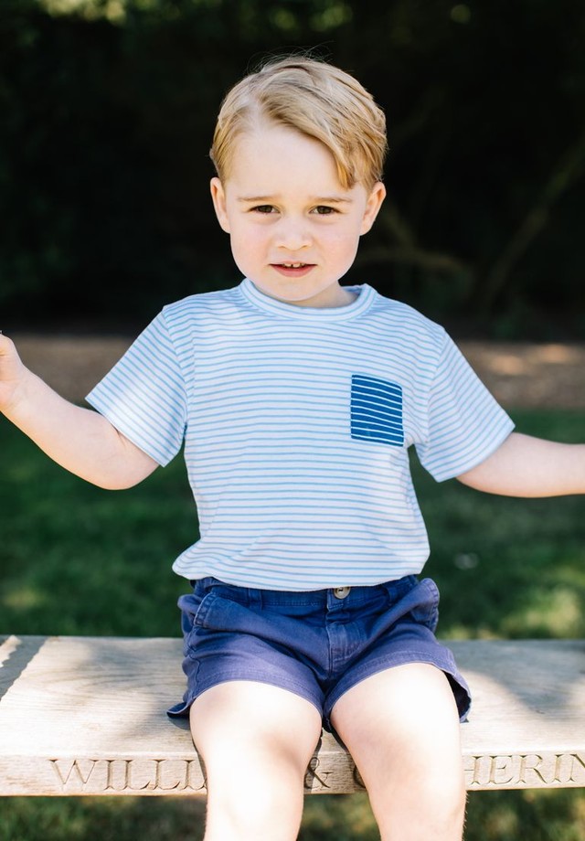 Príncipe George com 3 anos (Foto: Reprodução/Instagram @dukeandduchessofcambridge / Palácio de Kensington)