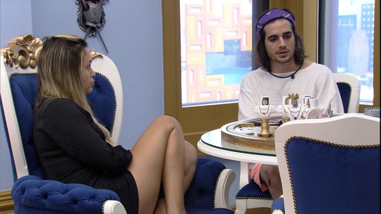 Sarah dispara no Quarto do Líder do BBB21: 'Eu tenho ...