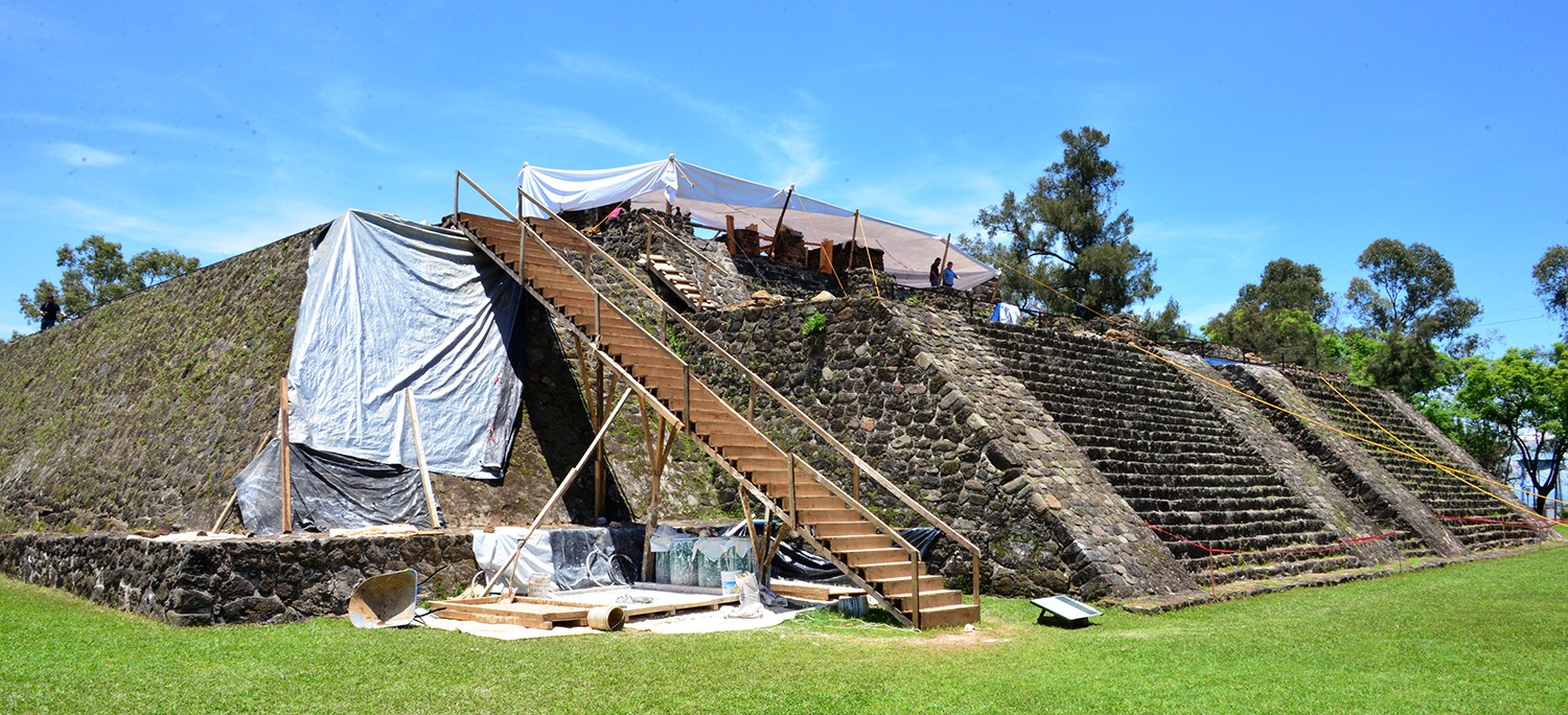 Templo encontrado dentro de pirâmide no México (Foto: Melitón Tapia, INAH.)