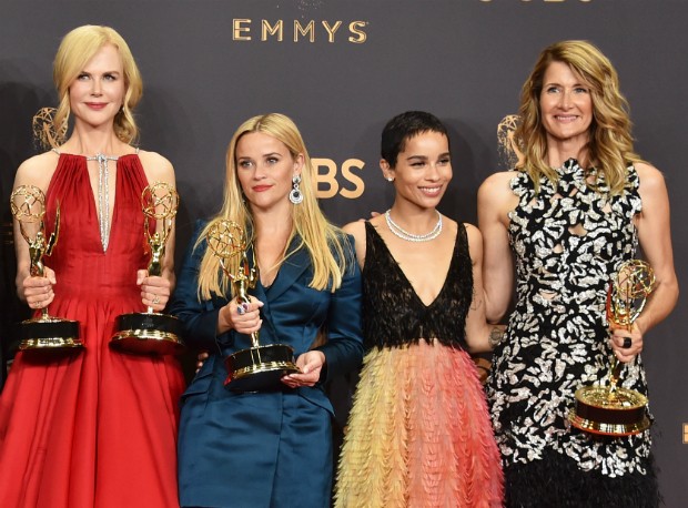 Nicole Kidman, Reese Witherspoon, Zoë Kravitz e Laura Dern posam no Emmy (Foto: Getty Images)