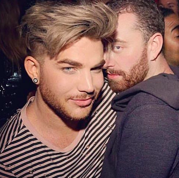 Sam Smith e Adam Lambert em uma festa (Foto: Instagram)