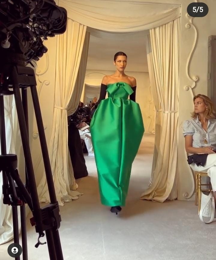 Desfile Balenciaga (Foto: Reprodução/Instagram)