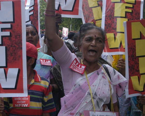 Protesto na Índia por mais participação feminina no governo (Foto: Getty Images)