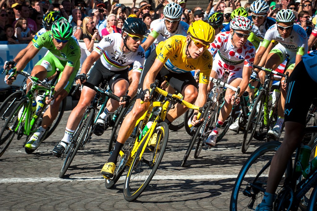 Competidores no Tour de France (Foto: Divulgação)