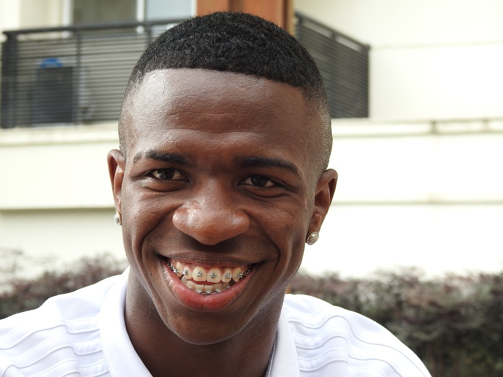 Vinicius J&uacute;nior &eacute; tema at&eacute; no mundo dos games (Foto: Fred Gomes)