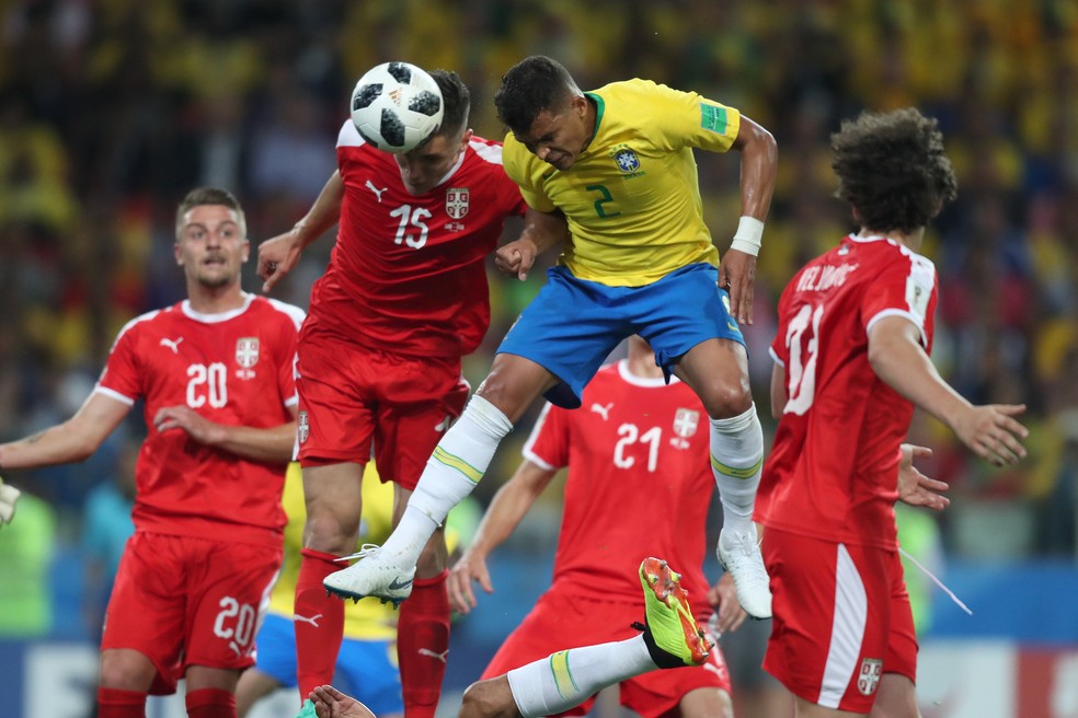 Brasil e Srvia se enfrentaram na Copa do Mundo de 2018  Foto: Lucas Figueiredo / CBF