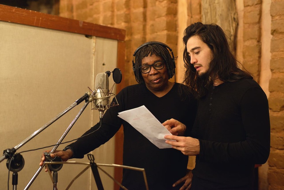 Tiago Iorc e Milton Nascimento (Foto: Divulgação)