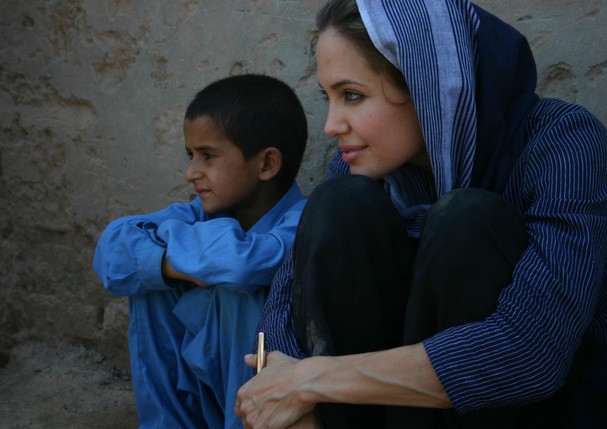 Angelina Jolie fala sobre a crise global dos refugiados e a maternidade (Foto: UNHCR / Olivier Laban-Mattei)