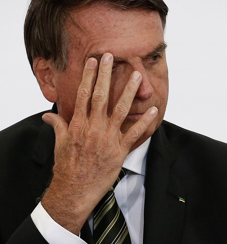 Pesquisa MDA feita por encomenda da CNT mostra queda na aprovação de Bolsonaro