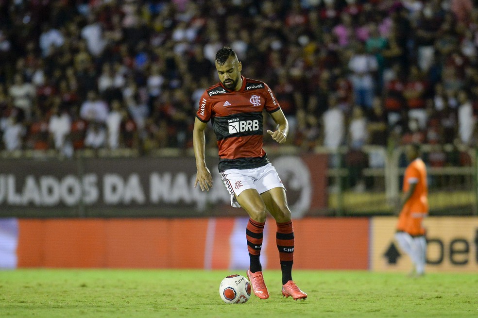 Fabrício Bruno em sua estreia pelo Flamengo, contra o Nova Iguaçu — Foto: Marcelo Cortes/Flamengo