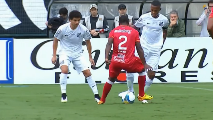 OFF -  Craque abusado, Robinho apronta com o drible mais bonito da rodada