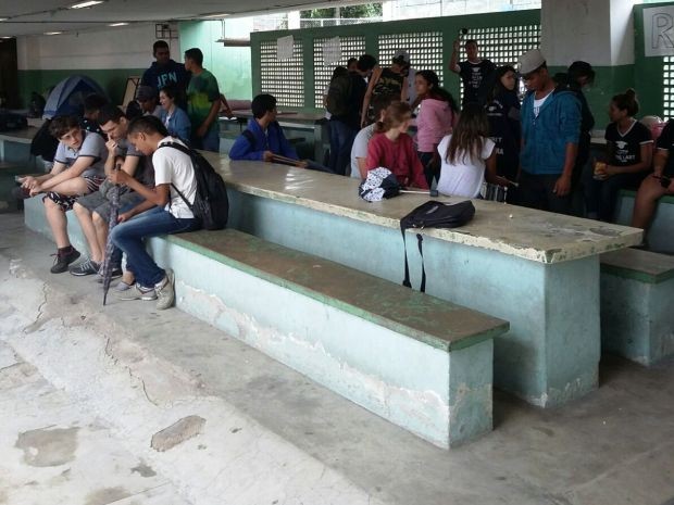 Estudantes também ocuparam escola em Guarujá, litoral de SP (Foto: Airton Sinto/Arquivo Pessoal)