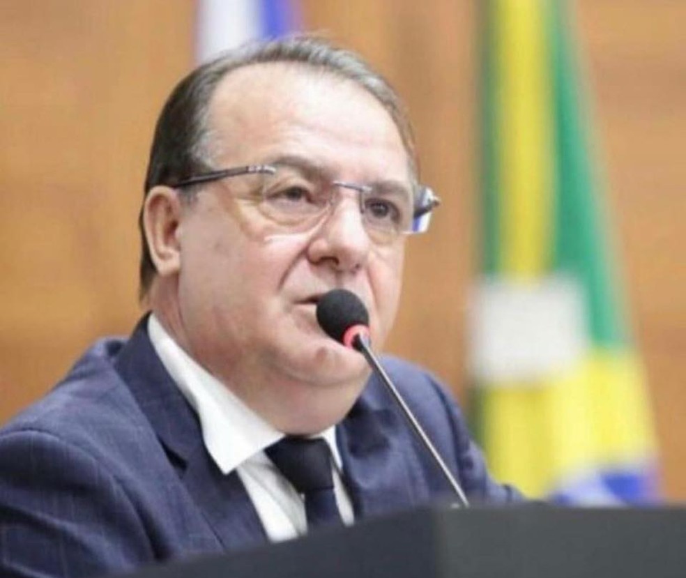 O deputado estadual Silvio Fávero (PSL), de 54 anos, morreu internado com Covid-19 em um hospital particular, em Cuiabá — Foto: Facebook