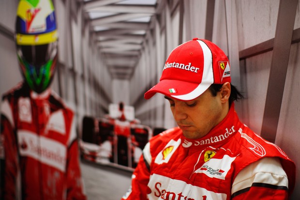 Na Ferrari, em 2011, escuderia que defendeu durante sete anos (Foto: Getty Images)