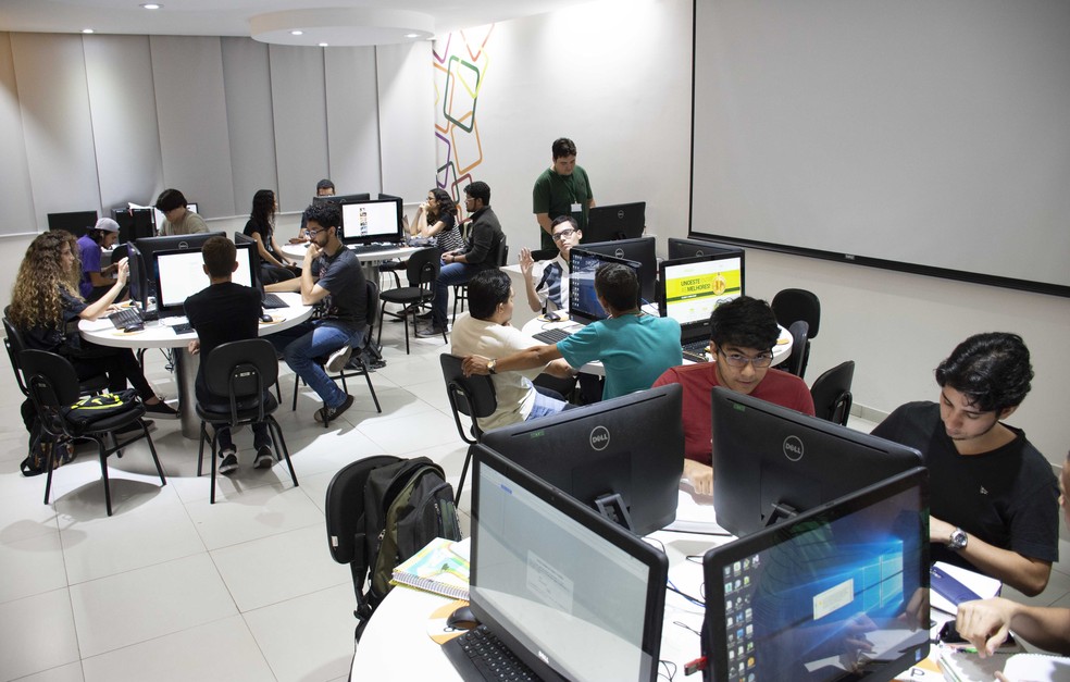 Bacharelados da Faculdade de Informática têm ótima avaliação no guia — Foto: Arquivo/Marketing Unoeste