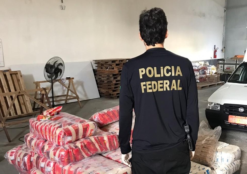 Mandados cumpridos pela Polícia Federal na segunda fase da operação Famintos em Campina Grande — Foto: Polícia Federal/Divulgação