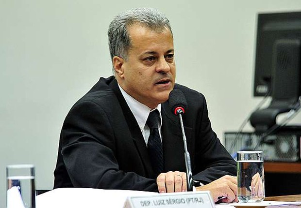 O ex-engenheiro da Petrobras, Maurício Guedes, em depoimento na Câmara (Foto: Luis Macedo/Câmara dos Deputados)