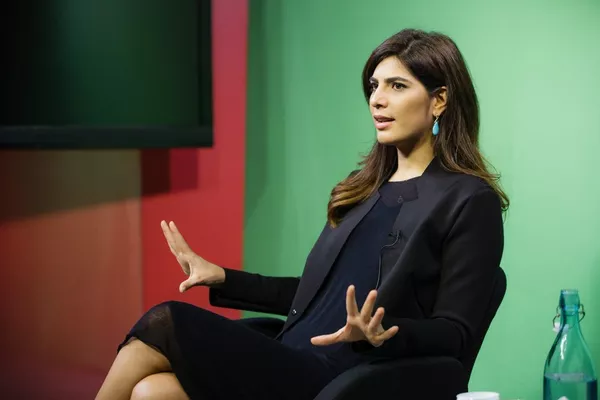 Andr&eacute;ia Sadi vai comandar o 'Est&uacute;dio i' a partir de maio; Maria Beltr&atilde;o  ser&aacute; a nova apresentadora do '&Eacute; de Casa' | GloboNews | G1