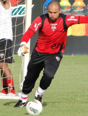 Márcio, goleiro do Atlético-GO (Foto: Sílvio Túlio / Atlético-GO)
