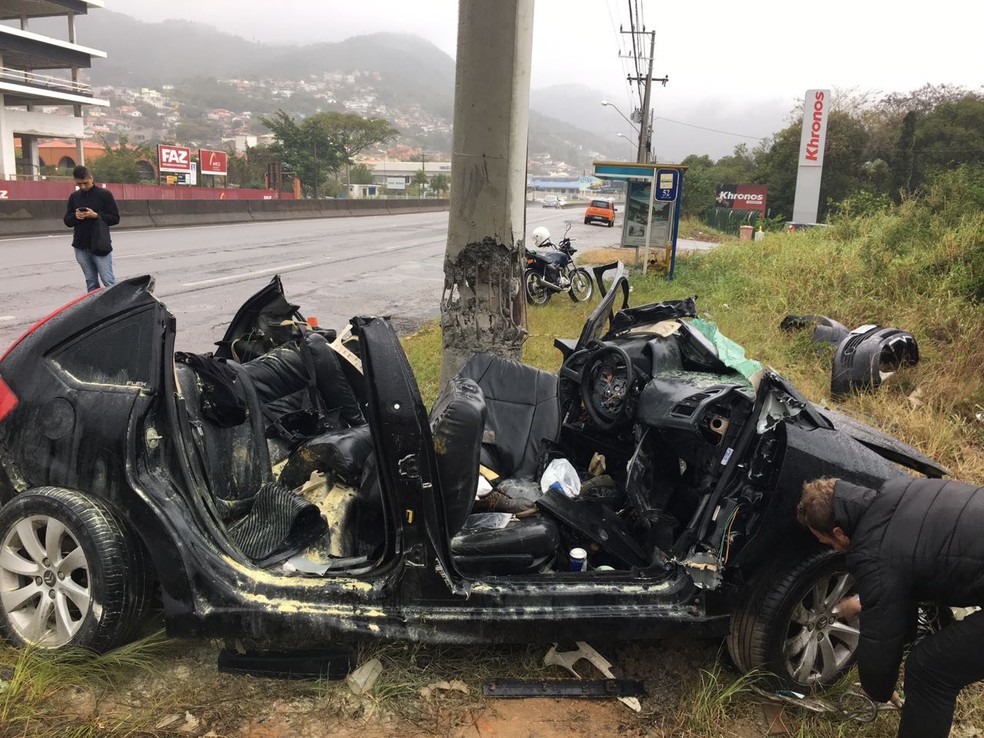 Dois ocupantes do C4 morreram, afirma a PMRv (Foto: Divulga&ccedil;&atilde;o)