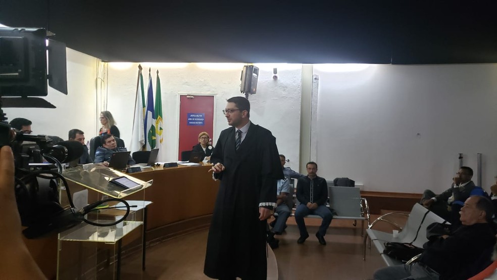 Advogado Francisco disse que Zaqueu confessou a participação nos nos grampos — Foto: Ianara Garcia/TVCA