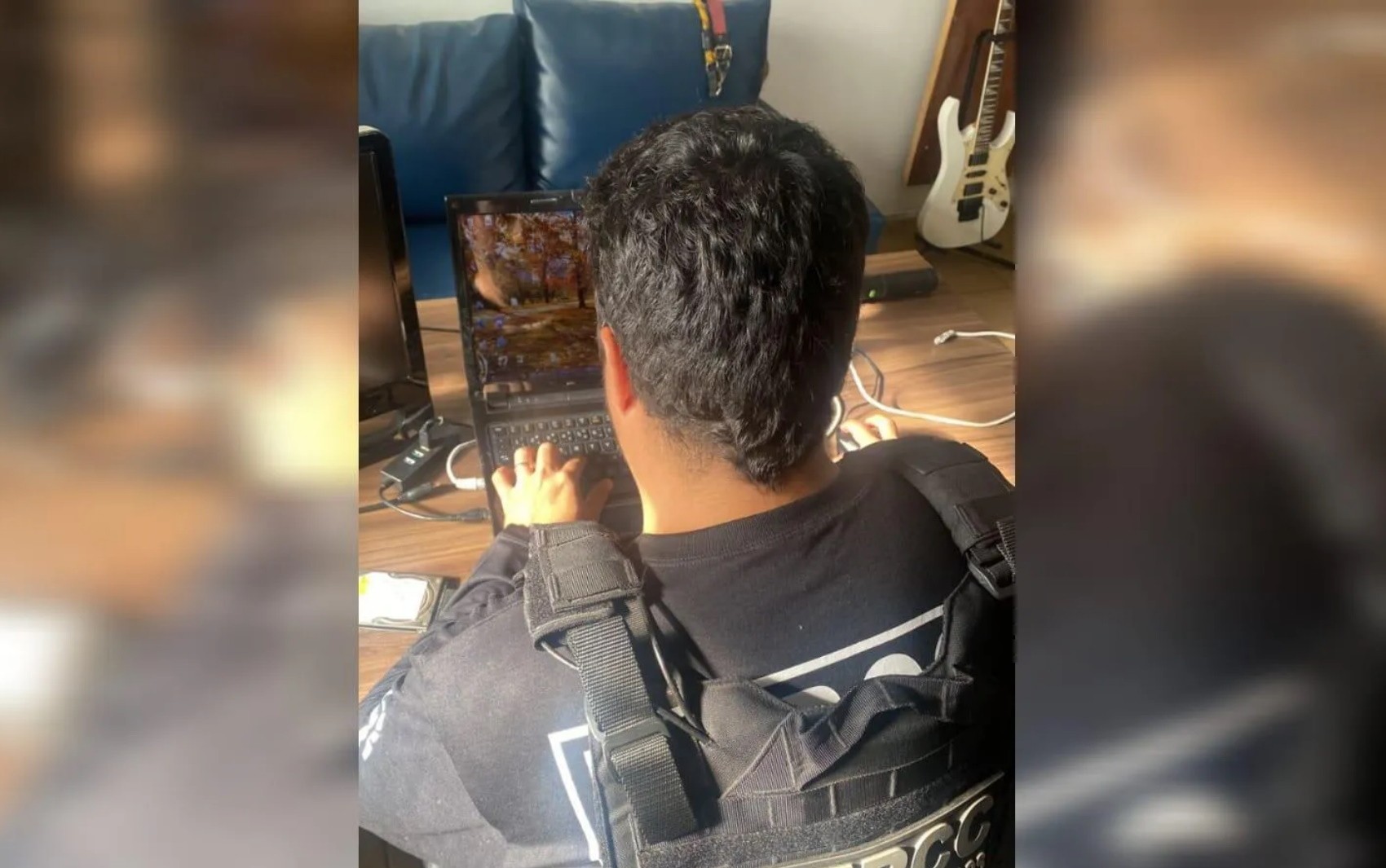 Professor e vigilante são presos por armazenar material de exploração sexual infantil, diz polícia