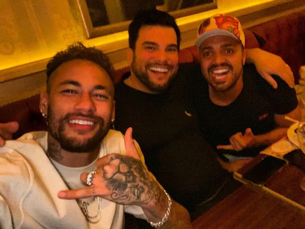 Neymar, Rafael Cunha e Tirullipa (Foto: Reprodução/Instagram)