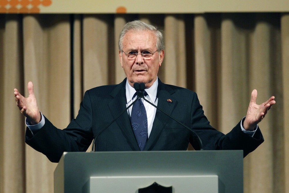 Donald Rumsfeld, ex-secretário de Defesa dos EUA, em foto feita em 2011 — Foto: Wally Santana/AP/Arquivo