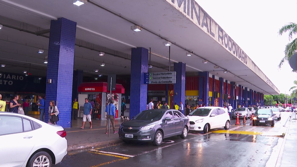 Carnaval aumenta movimento nas estradas da região de Ribeirão Preto Ribeirão Preto e Franca G1
