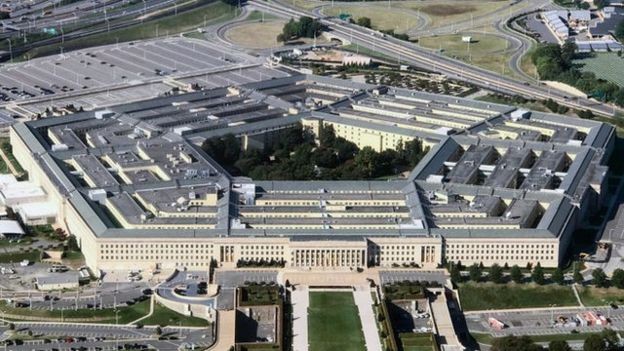 Shanahan assegurou que não participará de decisões do Pentágono (acima) que envolvam a Boeing (Foto: Getty Images via BBC News Brasil)