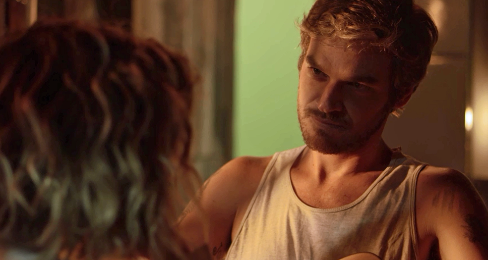 O cantor solta a bomba e revela a sua identidade (Foto: TV Globo)