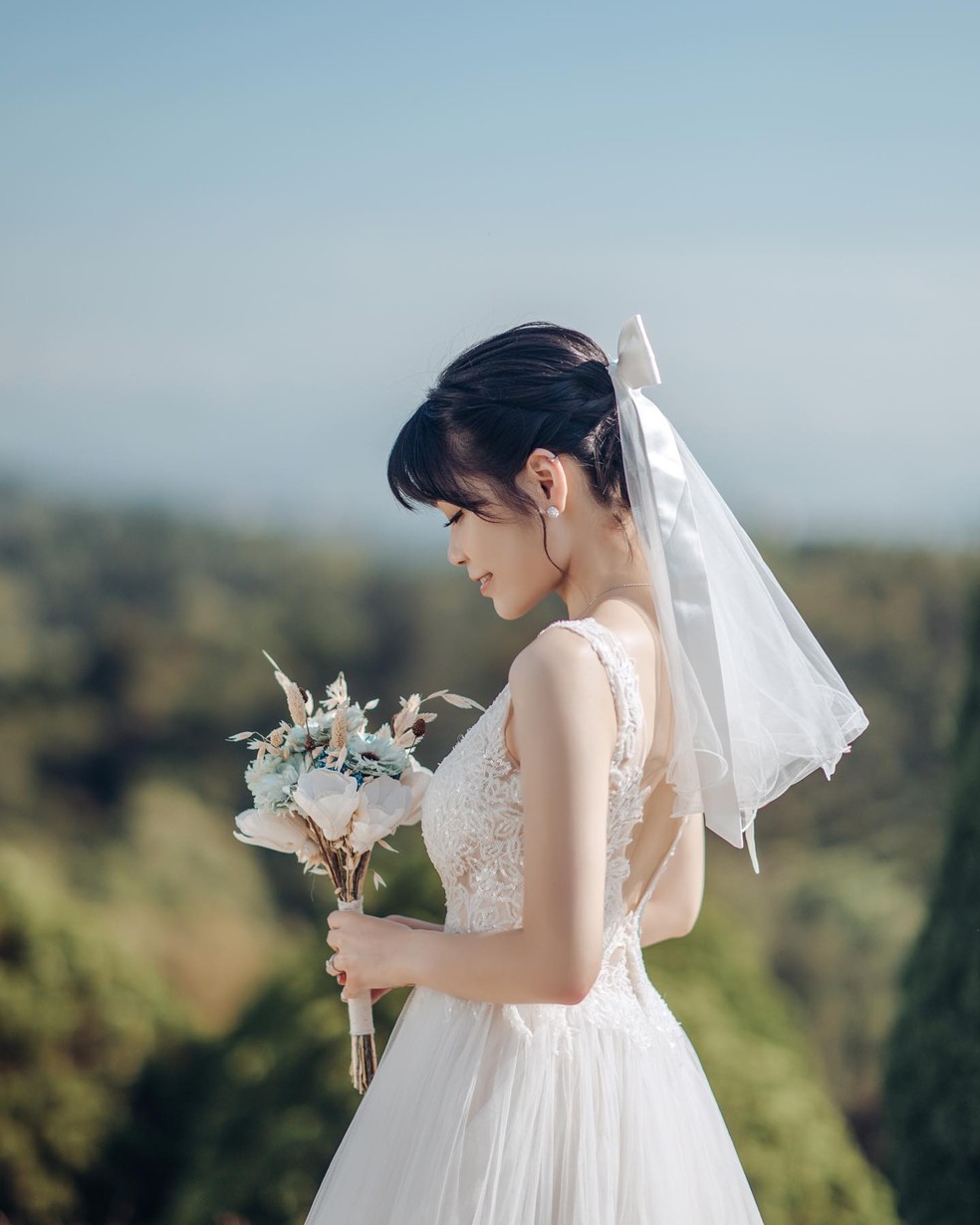 Penteados para noivas: 21 opções para trocar as alianças | Cabelo | Glamour