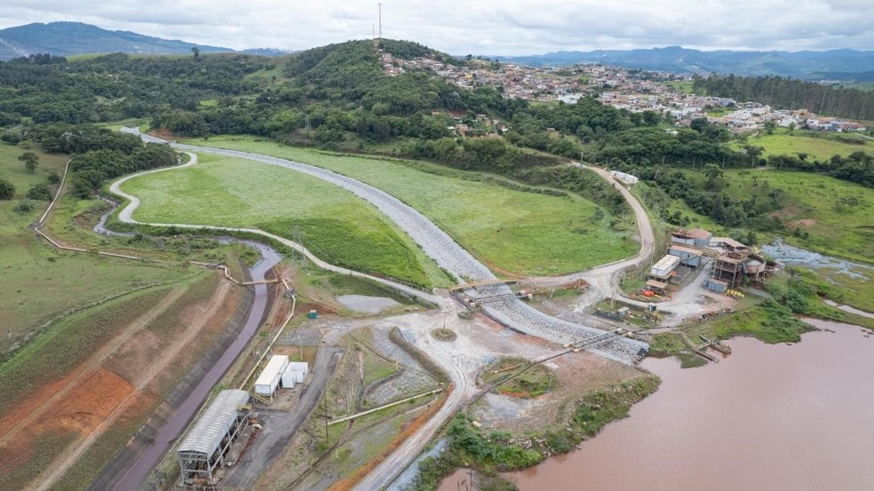 Dique Rio do Peixe, em Itabira (MG), é uma das estruturas já eliminadas no município  — Foto: Divulgação