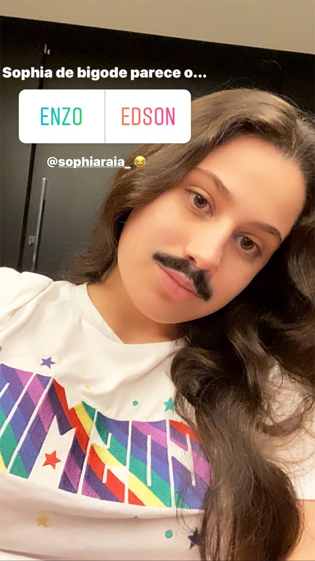 Sophia Raia brinca com filtros do Instagram (Foto: Reprodução / Instagram)