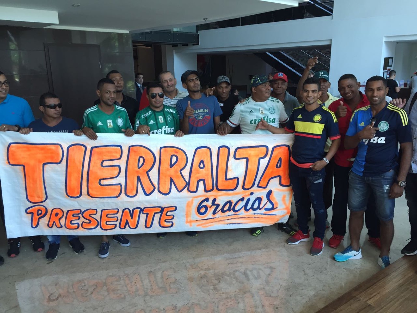 Atacante do Palmeiras ganha apoio da família em Barranquilla