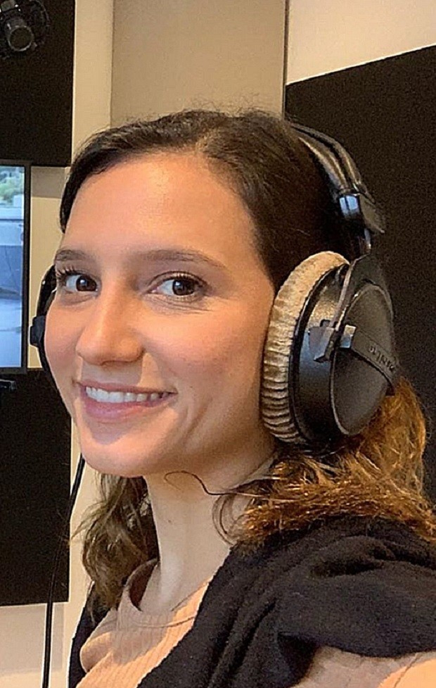 Lorena Comparato nota diferenças para trabalho em audiossérie (Foto: Reprodução/Instagram)