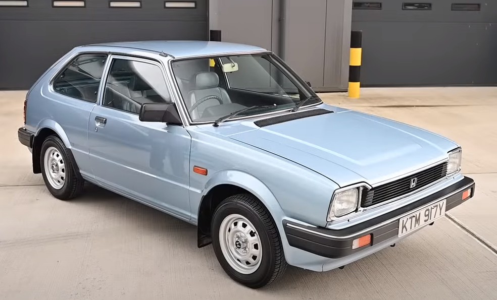 Até hoje, o Civic acumula mais de 20 milhões de vendas e segue crescendo — Foto: Reprodução