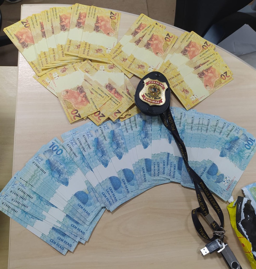 PF apreende R$ 10 mil em cédulas falsas na cidade Balsas, no sul do Maranhão — Foto: Divulgação/Polícia Federal 