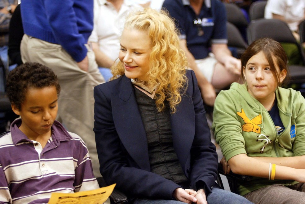 Nicole Kidman com os filhos que divide com Tom Cruise, Connor e Bella — Foto: Getty Images