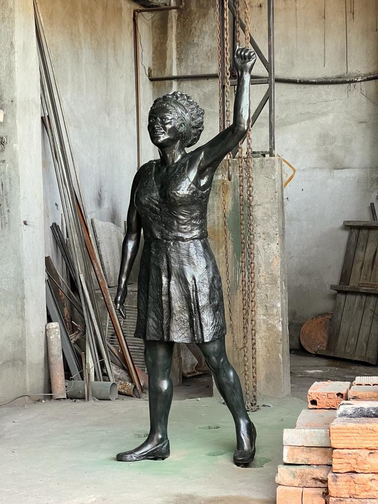 A estátua em homenagem a Marielle Franco