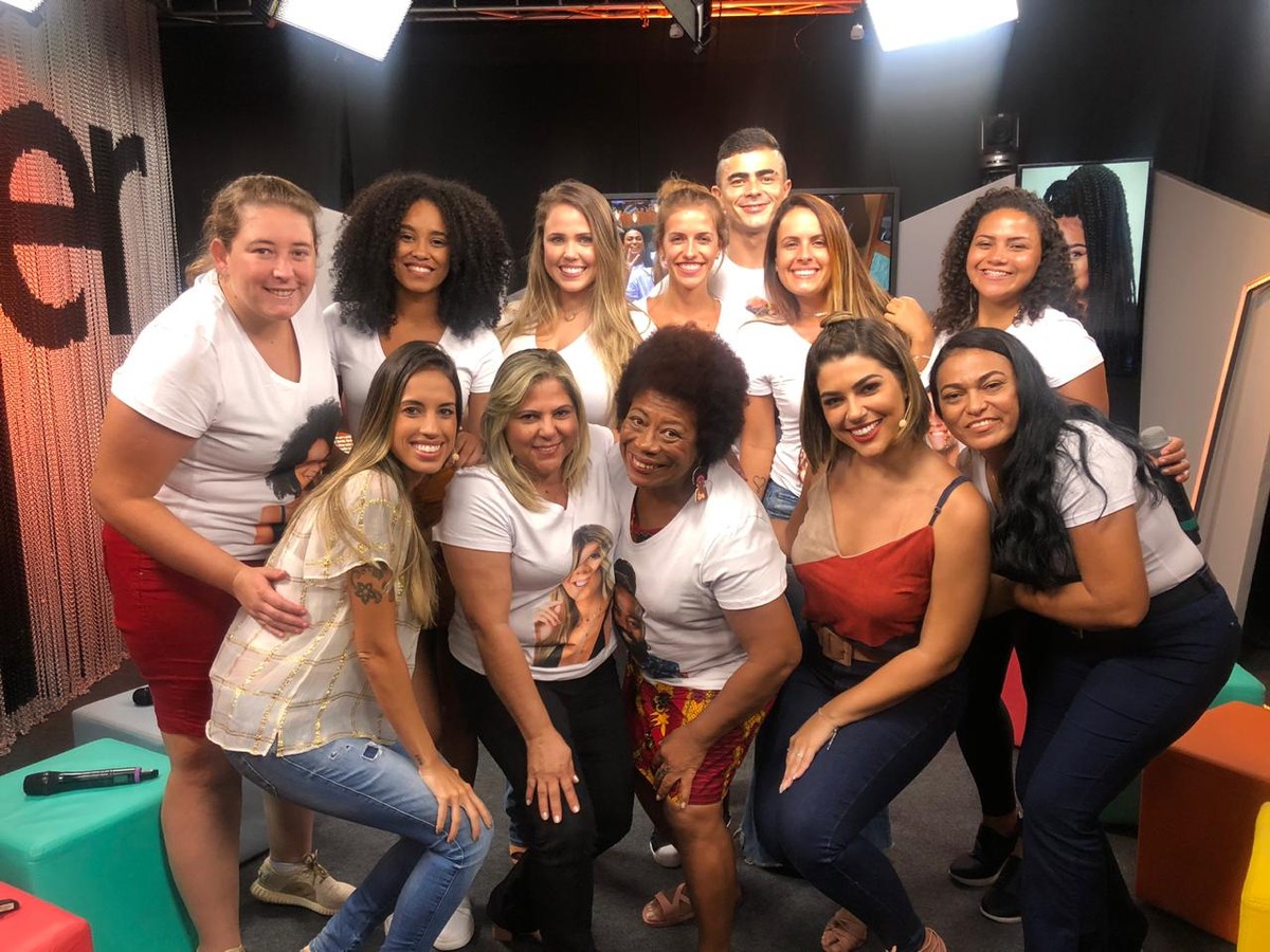 Família no BBB e na Mesa-Redonda: Vivian Amorim repercute ...