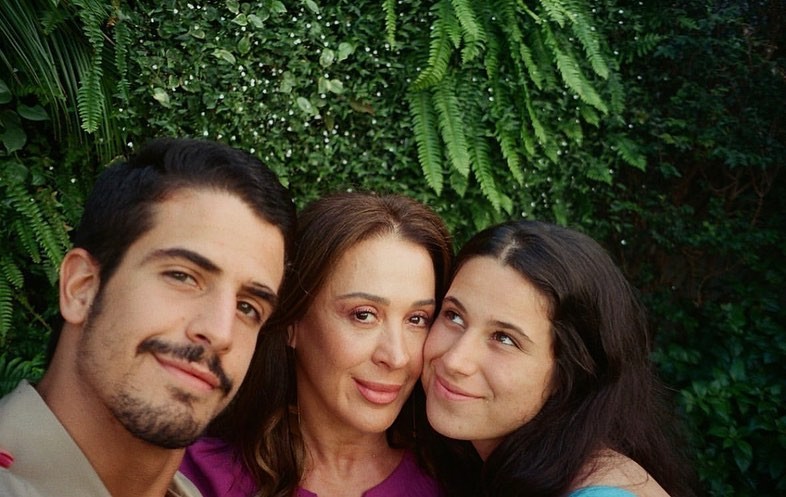 Claudia Raia com os filhos, Enzo Celulari e Sophia Raia (Foto: Reprodução/Instagram )
